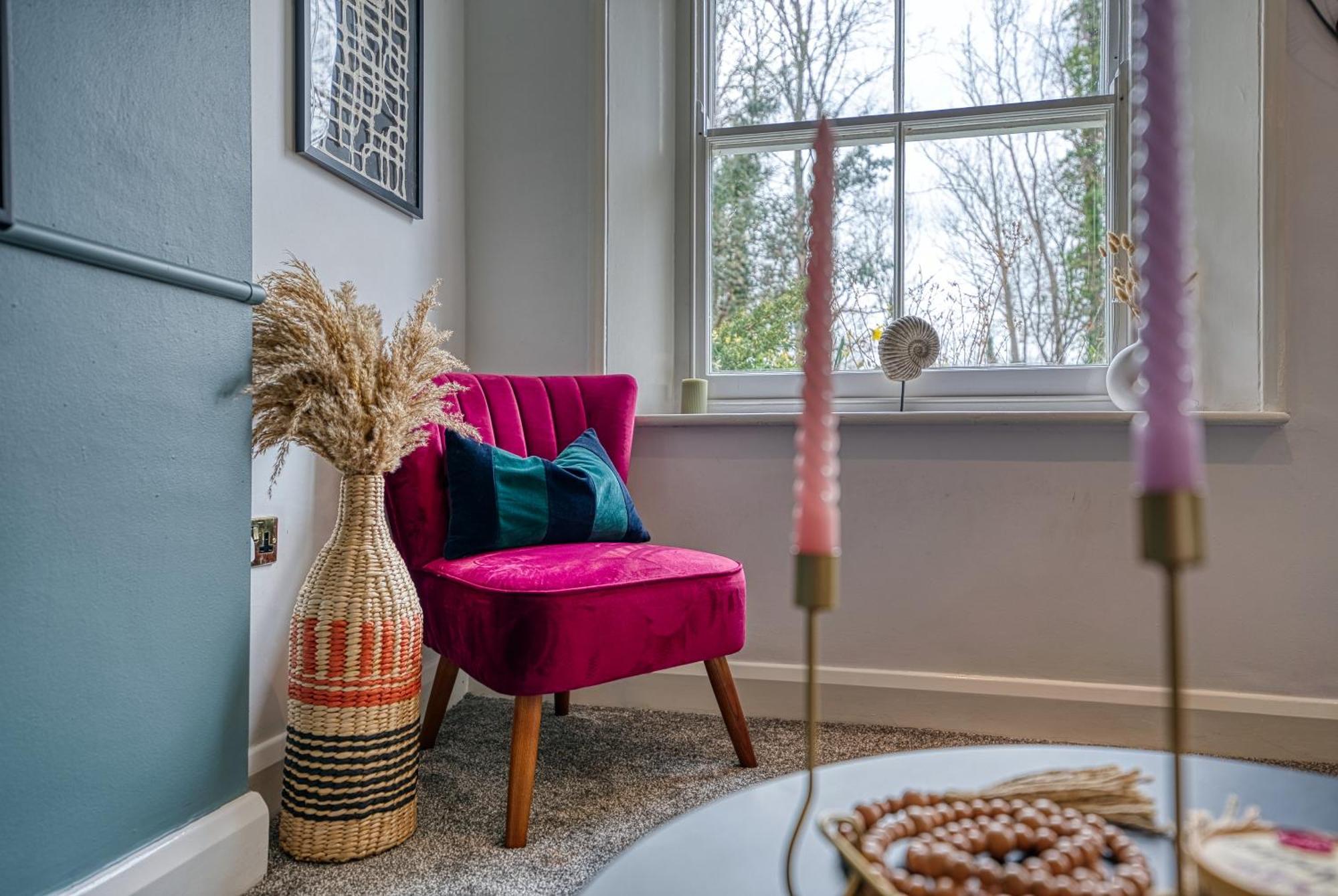 2 Bedroom Stylish Spacious Apt, Sleeps 6, Central Cheltenham, With Free Parking - By Blue Puffin Stays Extérieur photo